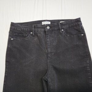 High-Rise Black Wide-Leg Jeans — Elevated Flare Style